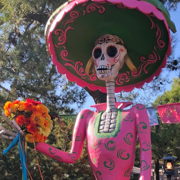 MEET YOUR SELLER - Picture 2 of 2